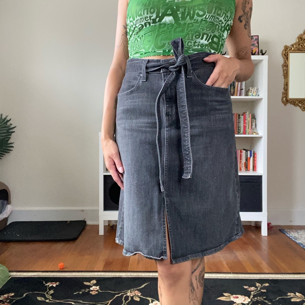 Gray Denim Skirt with Belt